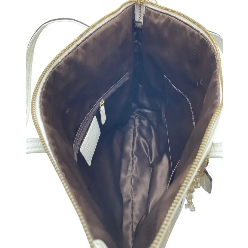 Coach Laura F 18835 Fabric Signature C Patent Leather Trim Large Tote